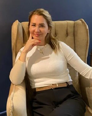 Uzman Klinik Psikolog / Aile Danışmanı Emel Efe